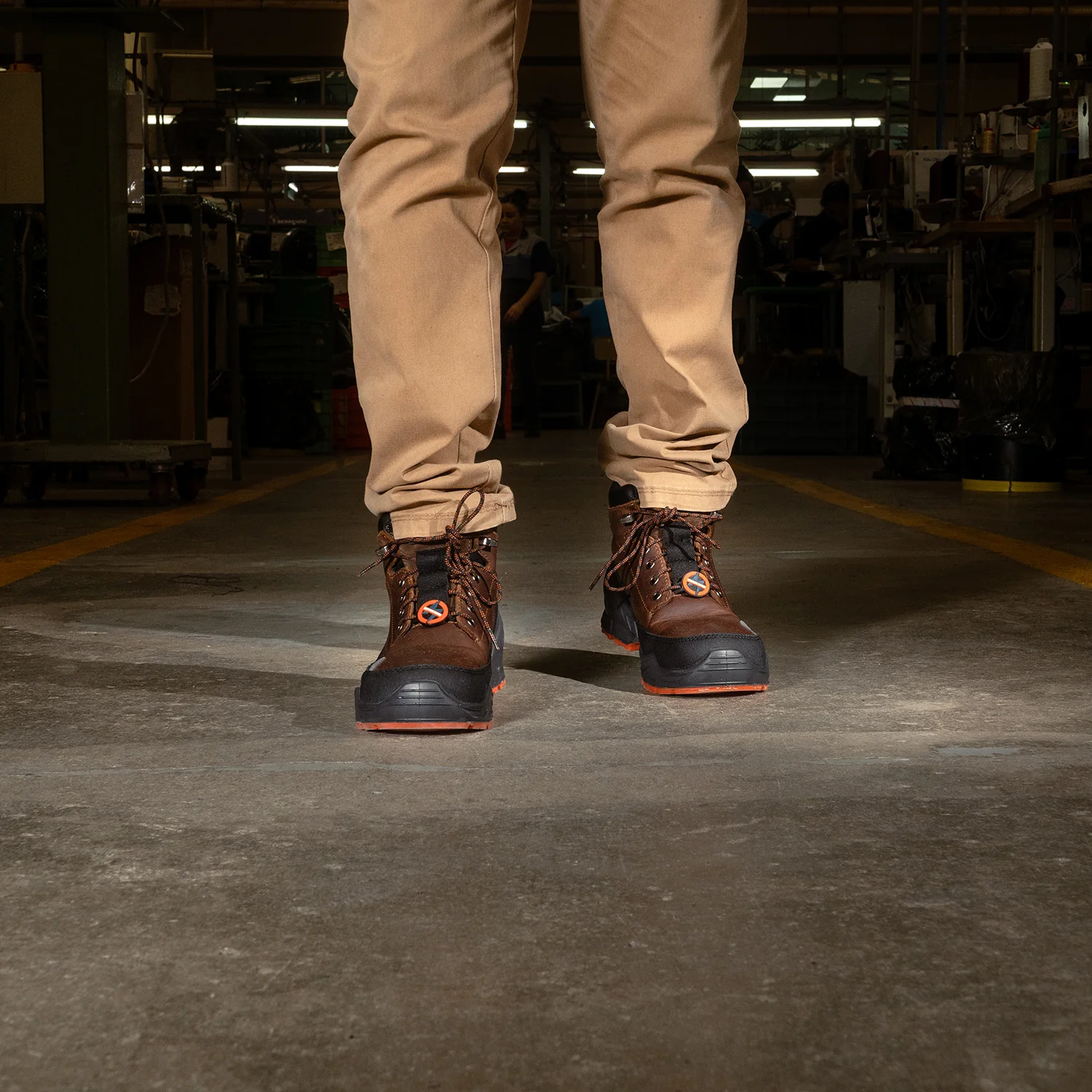 BOTA DE TRABAJO DIELÉCTRICA ARMOUR® PARA HOMBRE 5000 - Image 11
