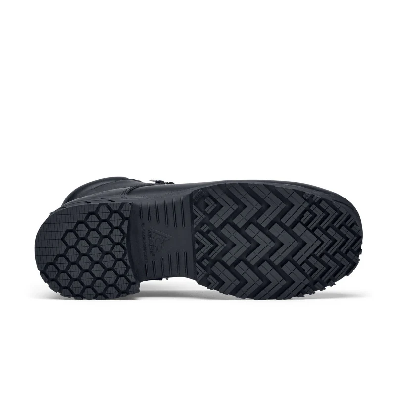 BOTAS ANTIDERRAPANTES COLOR NEGRO SFC ROWAN PARA HOMBRE - Image 6