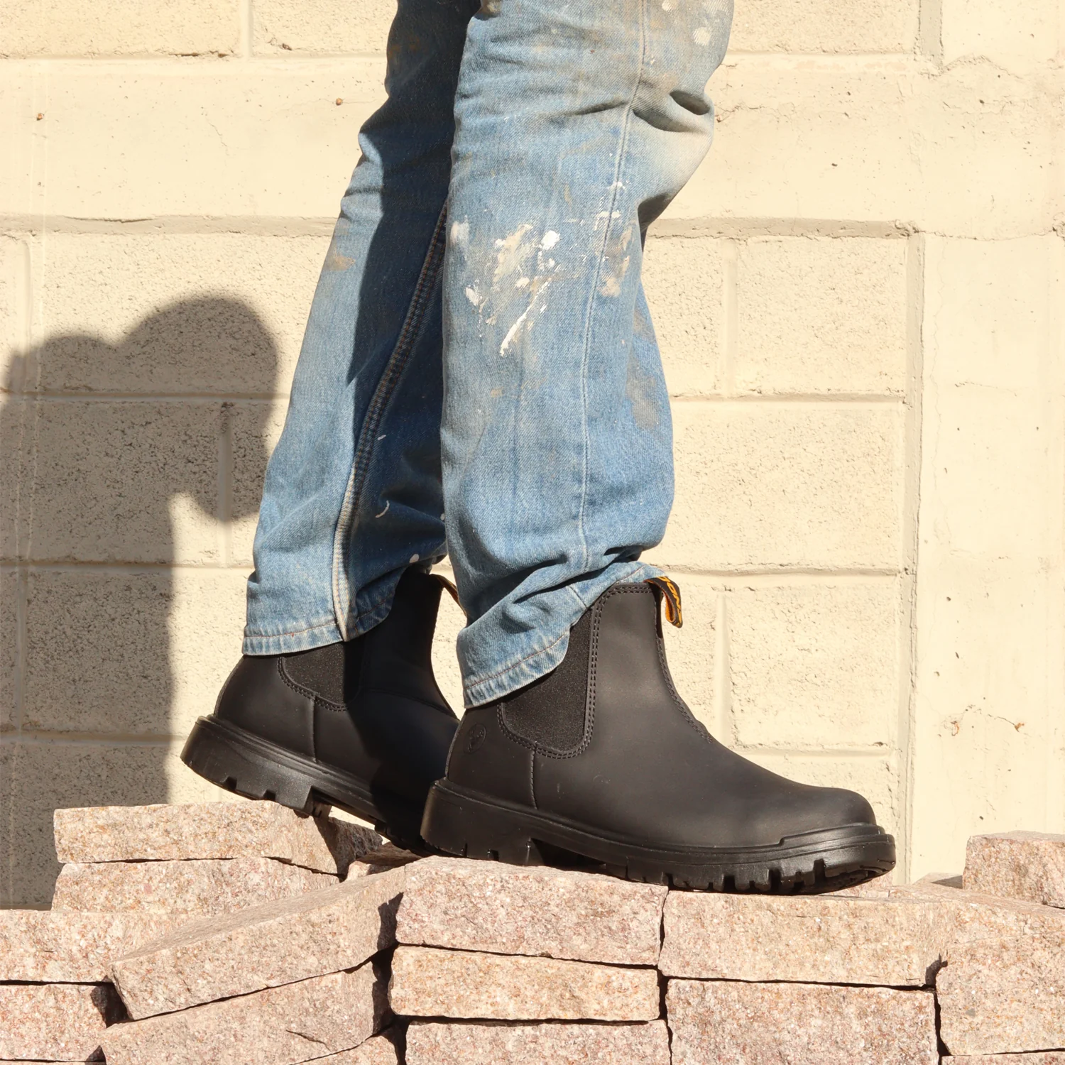 BOTAS DE SEGURIDAD DIELÉCTRICAS BERRENDO HELIUM 6008 UNISEX - Image 2